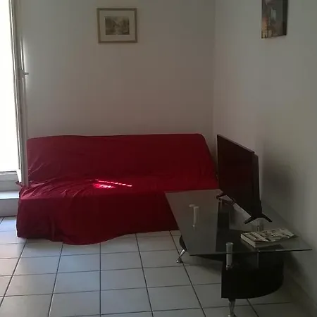 8 Avenue General De Gaulle